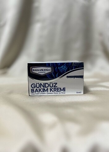GECE VE GÜNDÜZ BAKIM KREMLERİ - Görsel 2