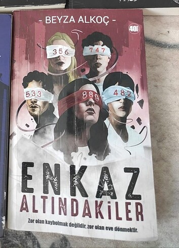 Enkaz altındakiler