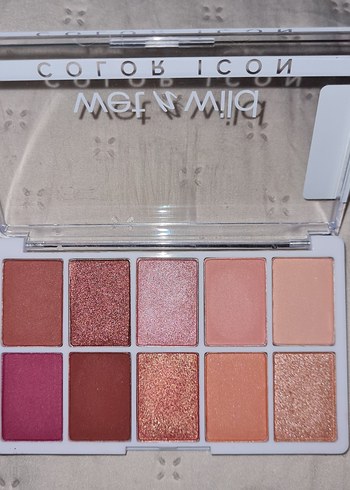 Wet n wild Wet n Wild Icon 10'lu Far Paleti Heart & Sol