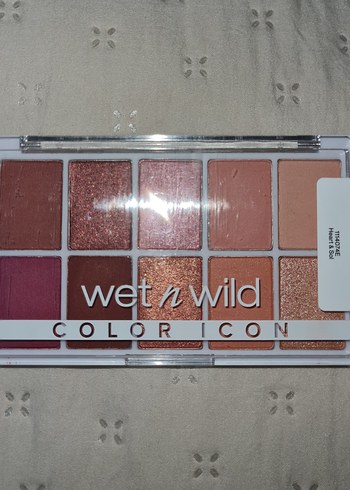 Wet n Wild Icon 10'lu Far Paleti Heart & Sol