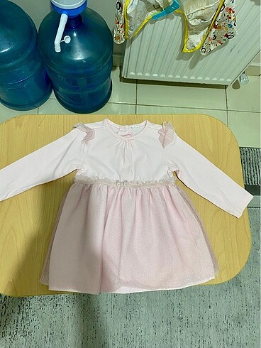 Diğer Kız bebek pembe elbise 6-9 ay. Yepyeni çok cici