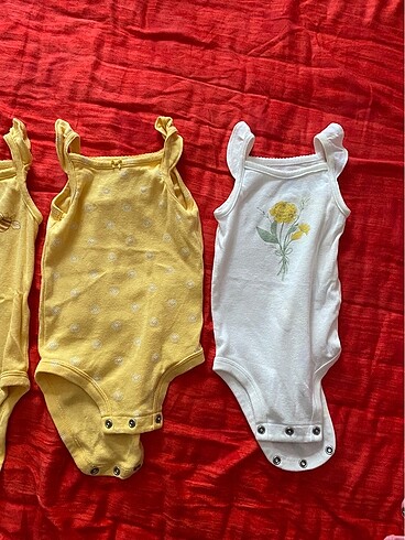 6 Ay Beden Carters bebek askılı çıtçıtlı body 6 ay