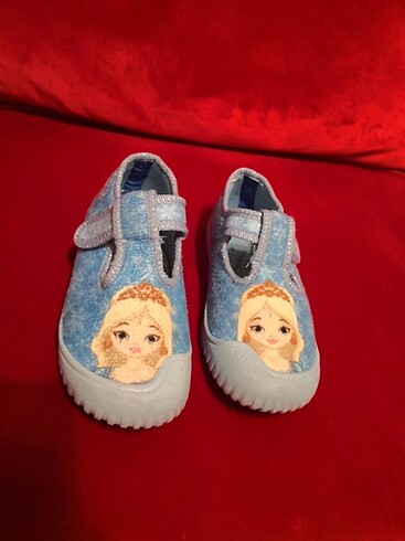 Gezer marka 29 numara kız çocuk ev/kreş ayakkabısı, panduf 