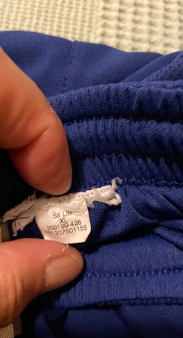 Mavi Rahat Kesim erkek deniz şortu Markası Nike orijinal ürün - Görsel 5