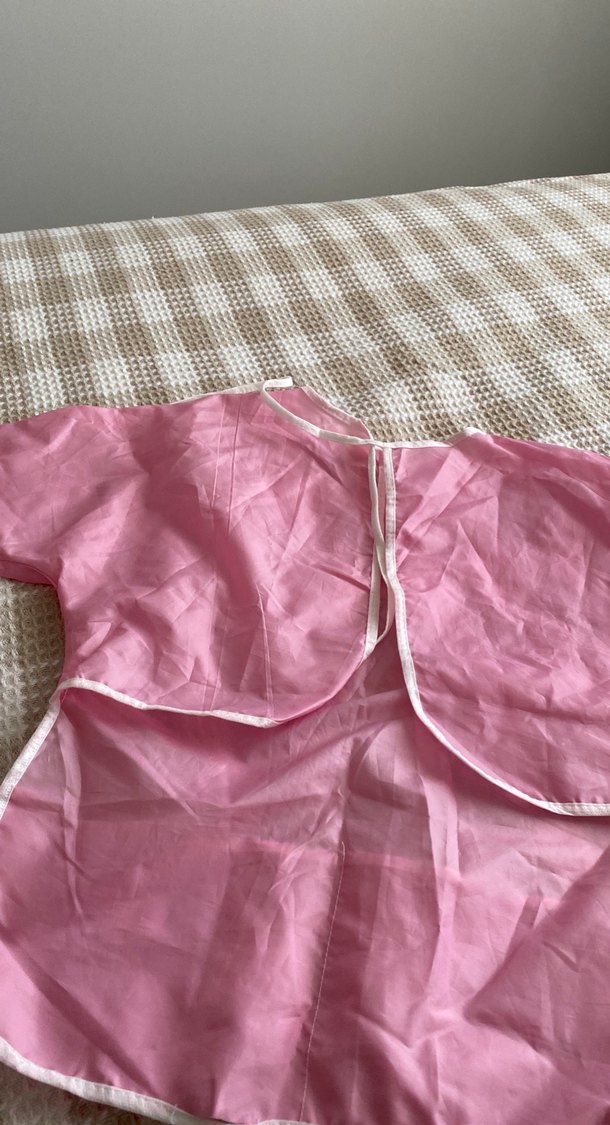 Pembe Bebek Önlüğü Uzun Kollu - Görsel 5