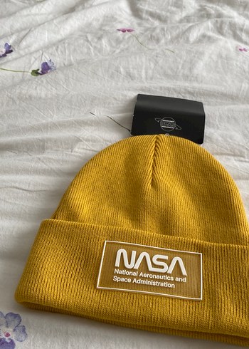 Sarı NASA Nakışlı Kadın Bere Erkek kullanabilir