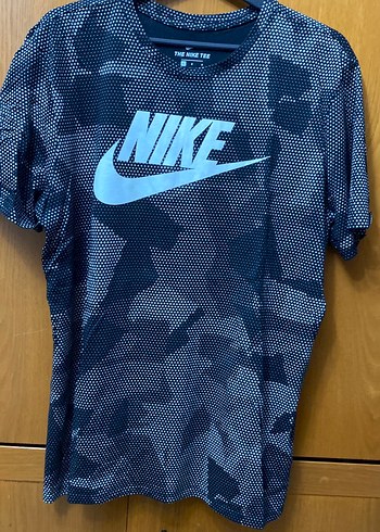 Nike Siyah Baskılı Erkek Spor Tişörtü - Görsel 2