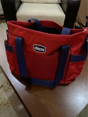 Beden kırmızı Renk Chicco markası bebek bakım çantası