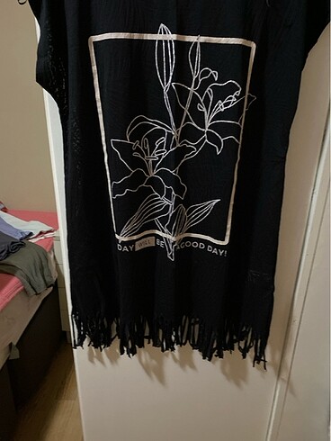 Mayo üstüne kullanılan pareo çok şık bir ürün - Görsel 3