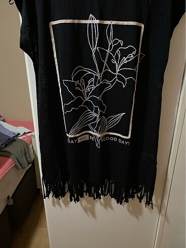 Mayo üstüne kullanılan pareo çok şık bir ürün - Görsel 4