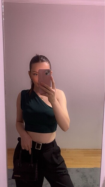 Zümrüt yeşili tek kol crop
