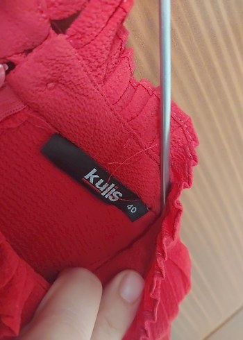 40 Beden kırmızı Renk Pilise Detaylı Kırmızı Uzun Kadın Gömlek