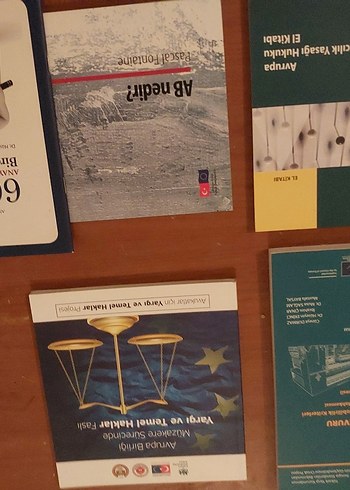 Üniversite Hukuk Kitapları Seti 5 Kitap - Görsel 2