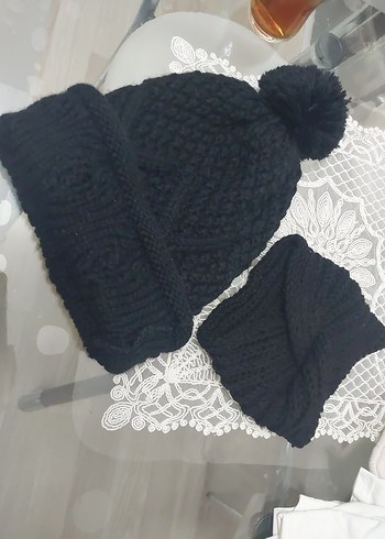 Siyah Örgü Kadın Bere ve Boyunluk - Görsel 3