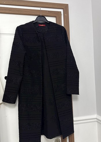 Uzun Siyah Kadın Ofis Kabanı - Görsel 2