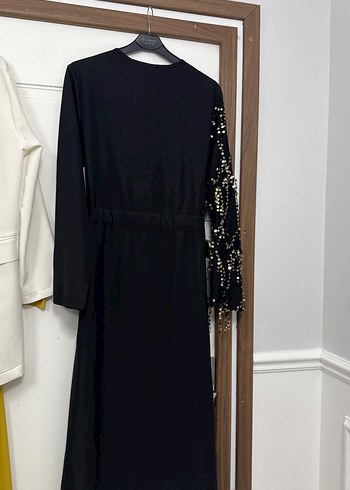 Önü Desenli Drapeli Siyah Uzun Elbise - Görsel 4