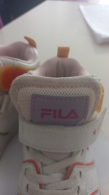 Fila Fila ayakkabı orjinal ayakkabi faturası bulunmakta alınmalı 4 ay