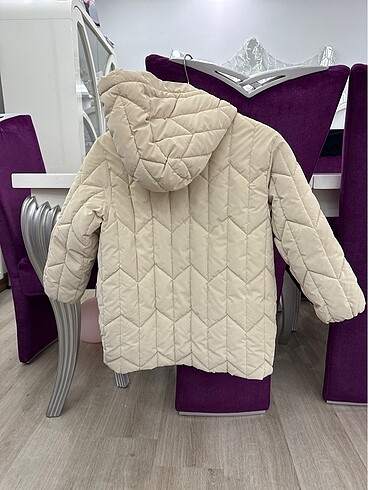 8 Yaş Beden Zara mont 8 yaş çok az kullanıldı