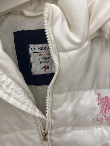 U.S Polo Assn. Yelek polar başlıklı polo 116 122 cm arası kızım sadece bir kaç