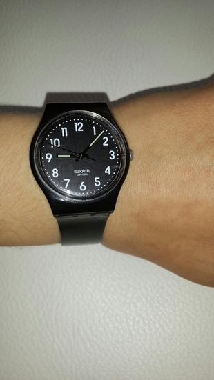 swatch saat çok temiz 