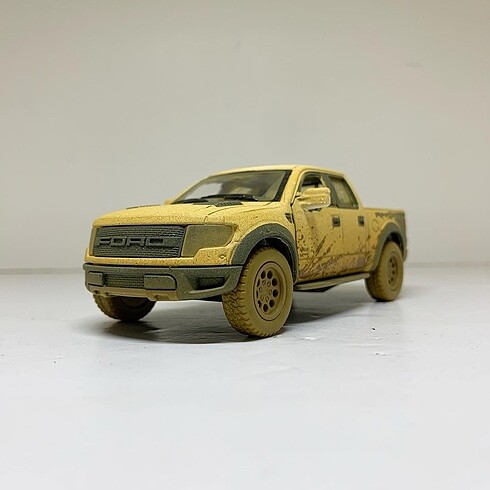 Ford F-150 Raptor