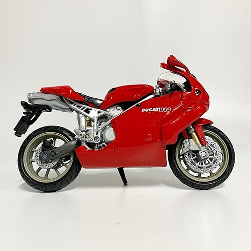 Ducati 999