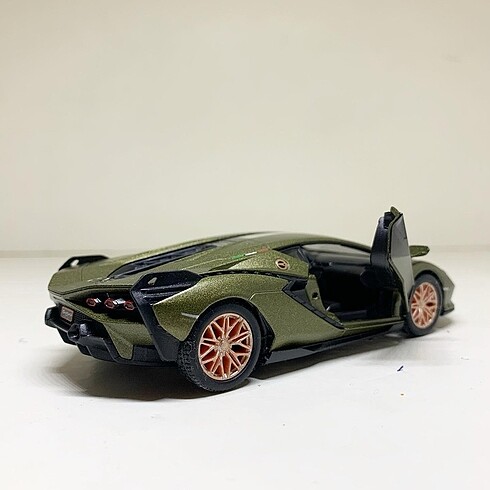  Lamborghini Sian