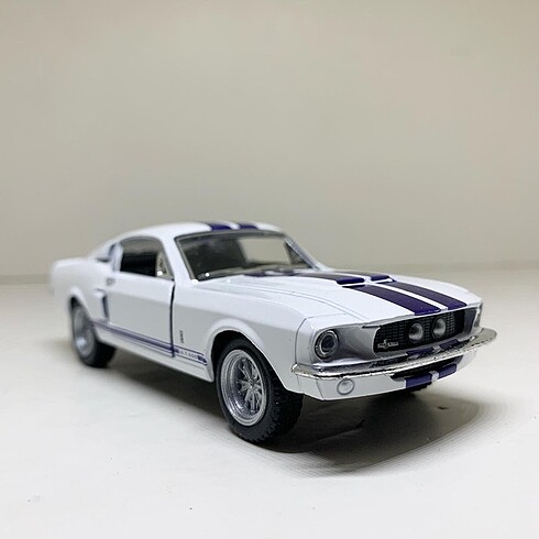 Ford Shelby Gt500