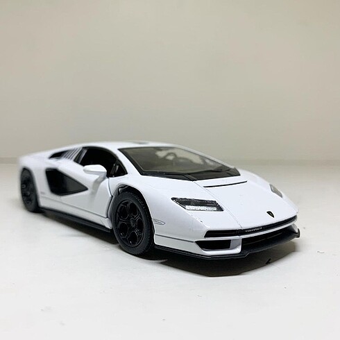 Beden Renk Lamborghini Countach