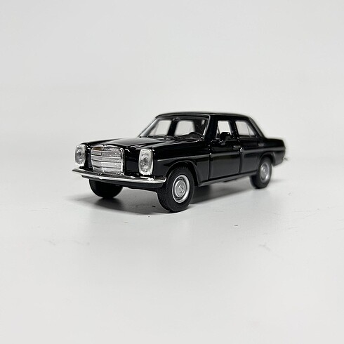 Mercedes Benz 220