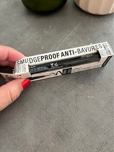 Beden Renk Kalem Eyeliner