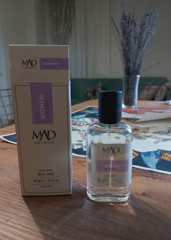 MD Women Kadın Parfümü 50 ml Meyvemsi Koku