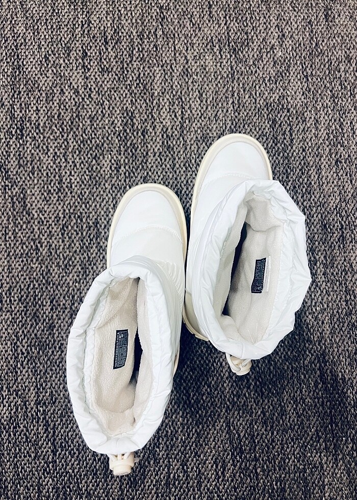 Tommy Hilfiger bot hiç kullanılmadı - Görsel 4