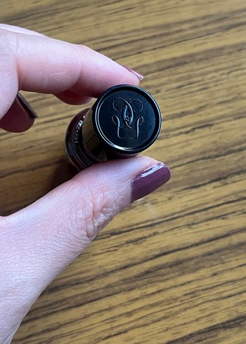 Guerlain Ruj N°910 Velvet - Görsel 2