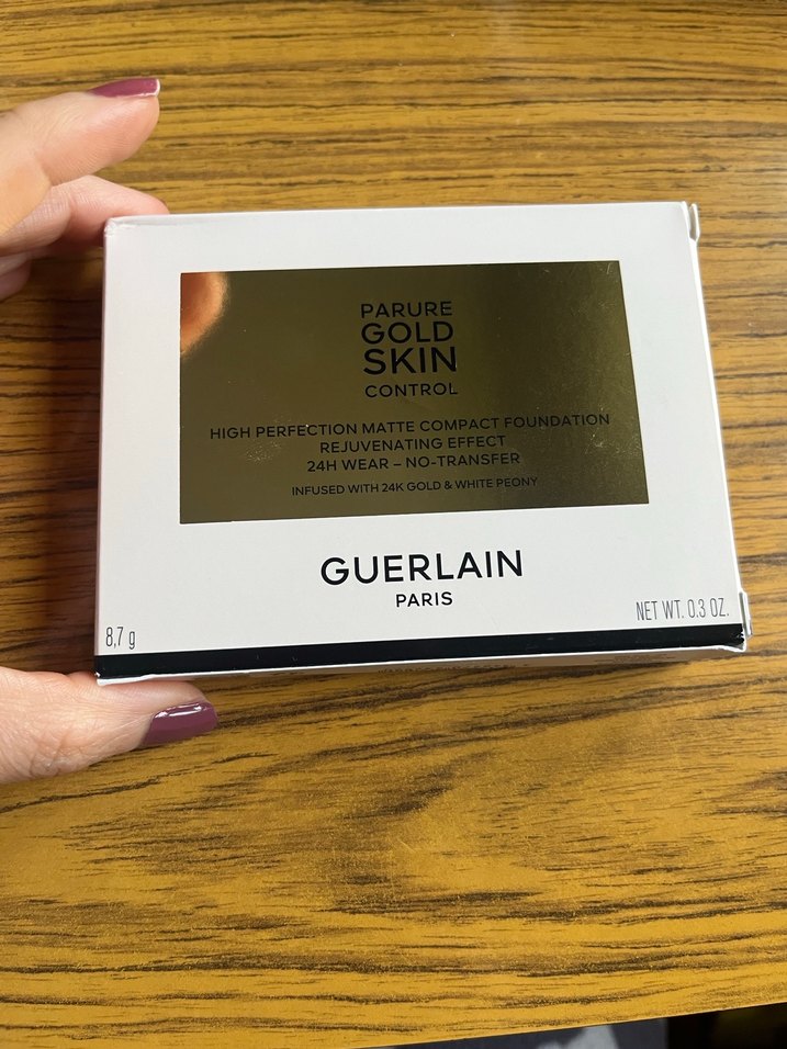 Guerlain Parure Gold Skin Control Fondoten Pudra 2N - Görsel 2