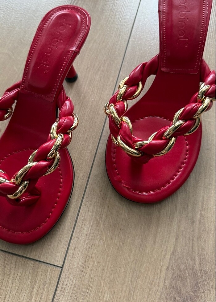 Jorbinol Kırmızı Topuklu Terlik - Görsel 2