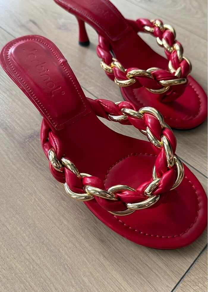 Jorbinol Kırmızı Topuklu Terlik - Görsel 4