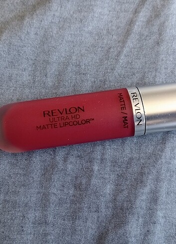 Revlon ruj