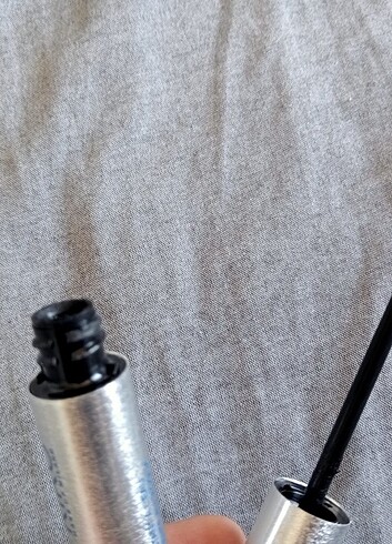Beden Renk Kiko rimmel