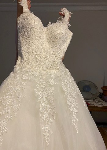 s Beden Vintage Dantel İşlemeli Beyaz A Kesim Gelinlik