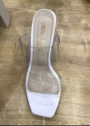 Zara Şeffaf terlik
