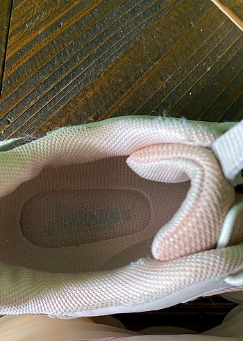Vicco Bej Bağcıklı Kadın Spor Stiletto Sneaker 33 numara