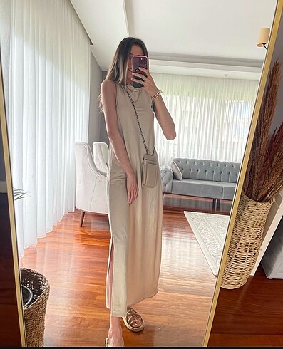 diğer Beden camel Renk Orj marka krem elbise????