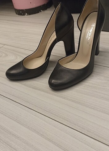 37 Beden topuklu stiletto