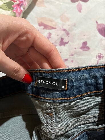 m Beden mavi Renk Trendyol Jean Pantolon
