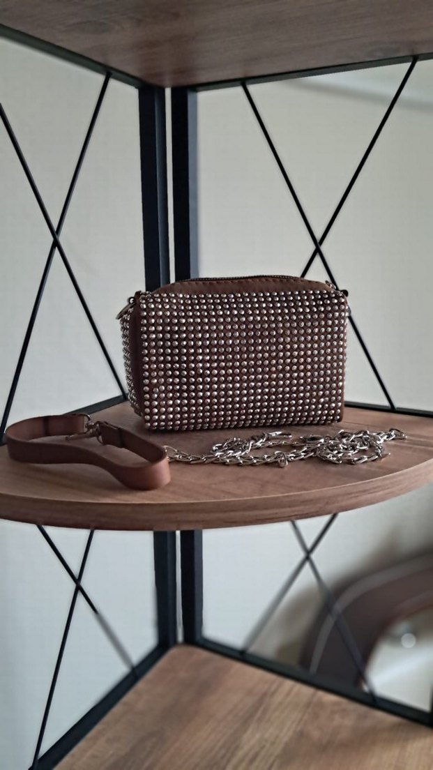 Zincir Detaylı Kahverengi Çanta - Görsel 2