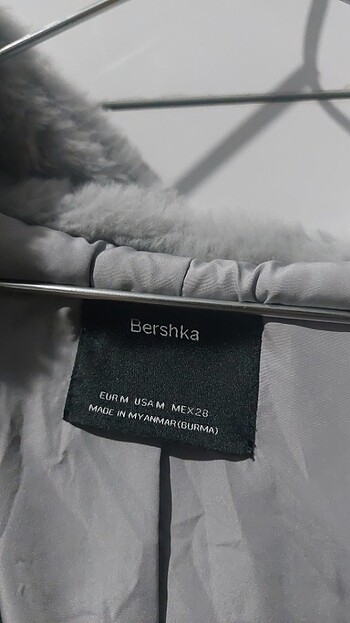 m Beden gri Renk Bershka Yun ceket