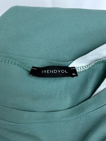 xl Beden çeşitli Renk Trendyol & Milla T-shirt %70 İndirimli.