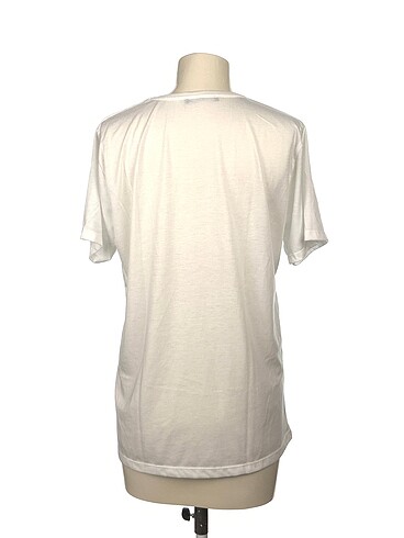 xl Beden Mavi T-shirt %70 İndirimli.