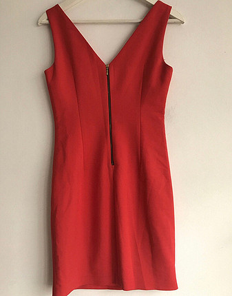 Kırmızı mini elbise 